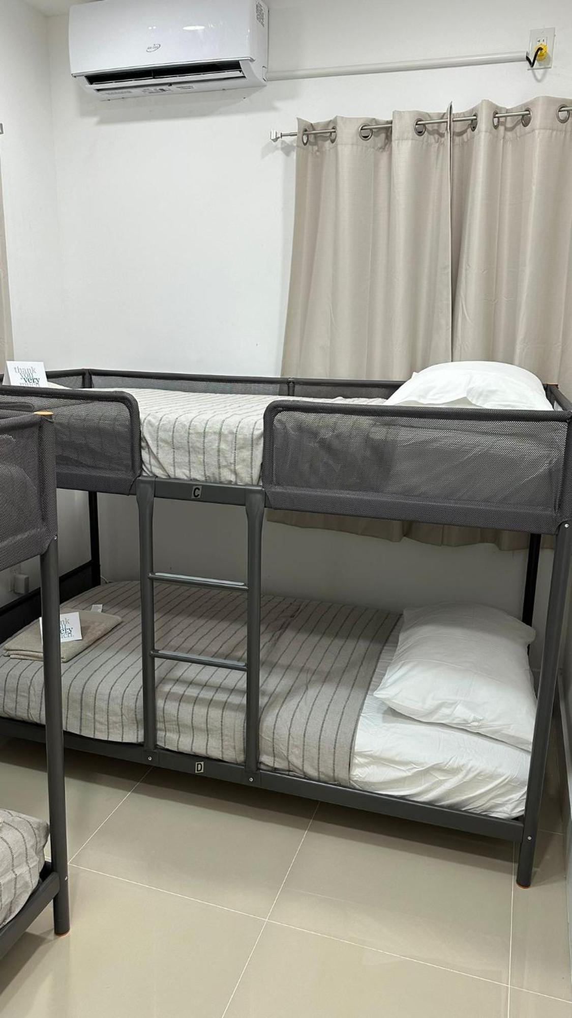 203 Miami Shared Rooms For Men Central Comfortable, Affordable Екстериор снимка